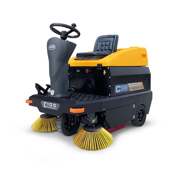 C100驾驶式扫地机